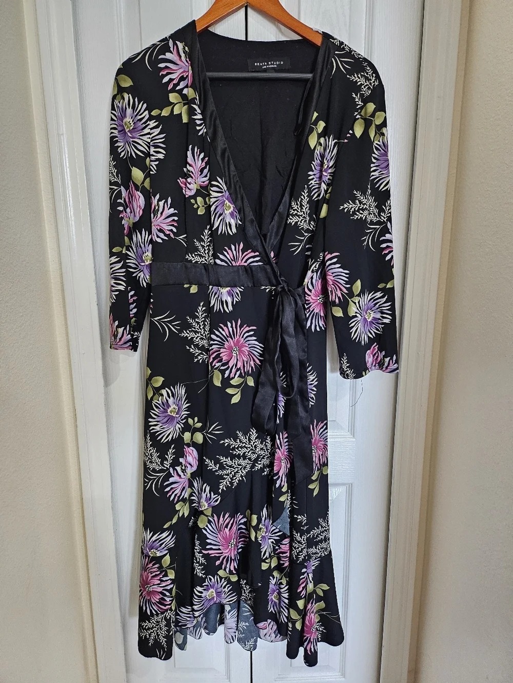 Beata Studio Los Angeles Floral Wrap Dress Size 14 Black Pink Midi Made in USA. - Picture 2 of 15